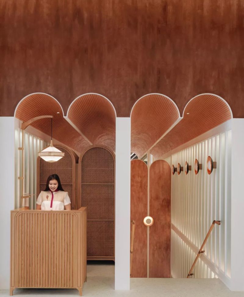 复古主题餐厅里的那些灵魂灯光