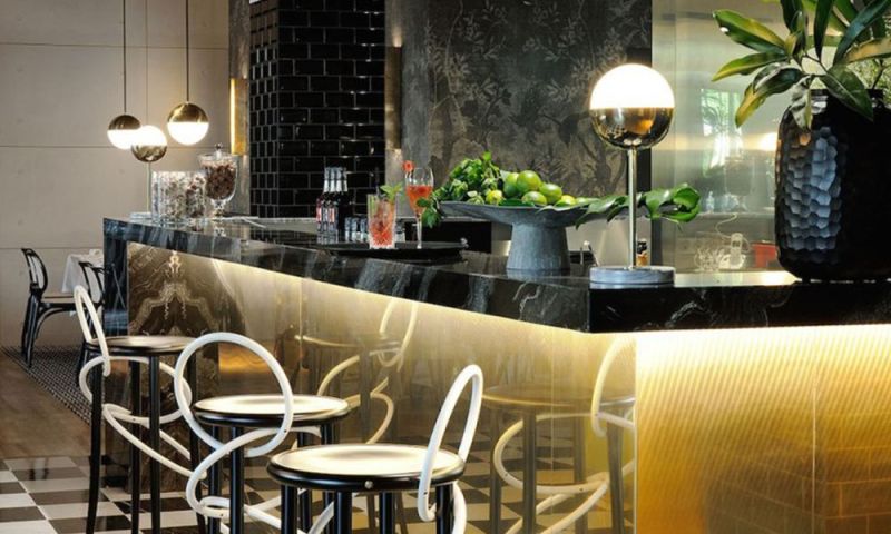 复古主题餐厅里的那些灵魂灯光