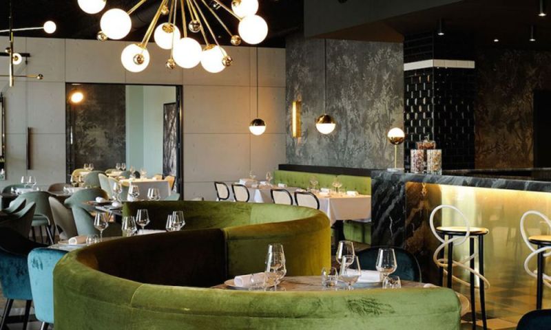 复古主题餐厅里的那些灵魂灯光