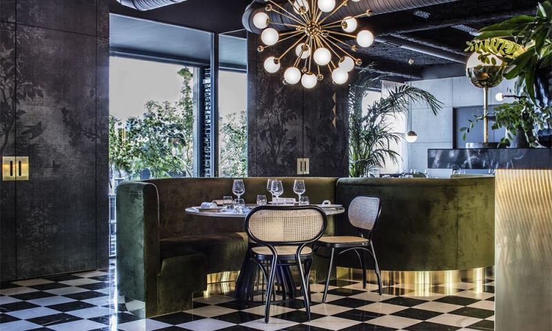 复古主题餐厅里的那些灵魂灯光