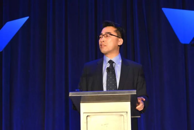 BOE 高级副总裁，显示与传感器件事业群CEO高文宝做主旨演讲