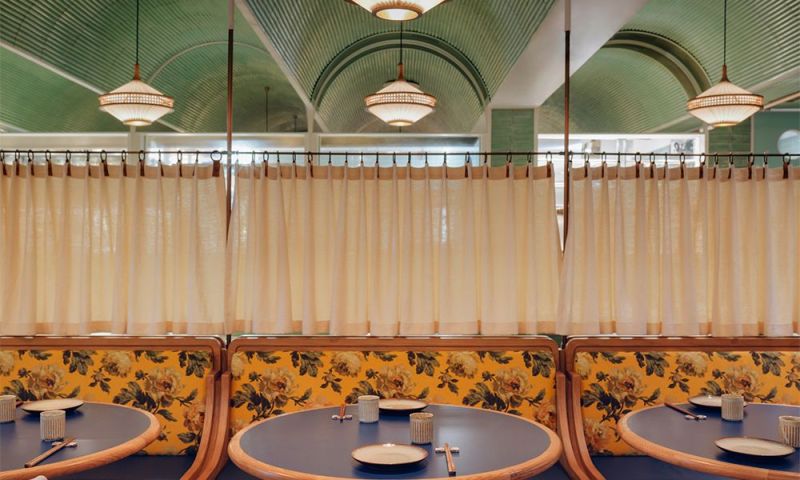 复古主题餐厅里的那些灵魂灯光