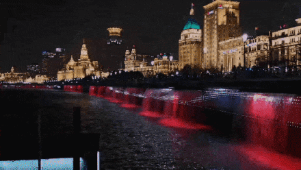 “上海·不夜的精彩”，看进博会如何打造黄浦江水中的高防水性照明！