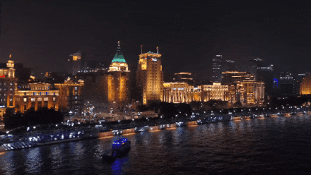“上海·不夜的精彩”，看进博会如何打造黄浦江水中的高防水性照明！
