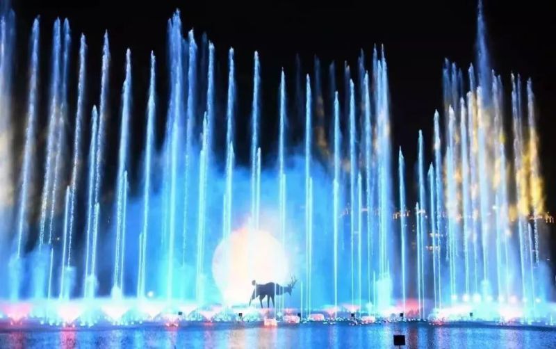 【国庆70周年利亚德巨献】为你欢呼，为你自豪