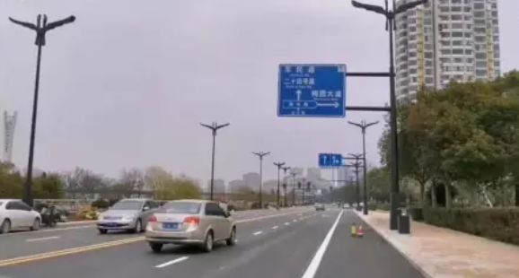 万润智慧助力江西首个鹰潭“智慧路灯工程”落地