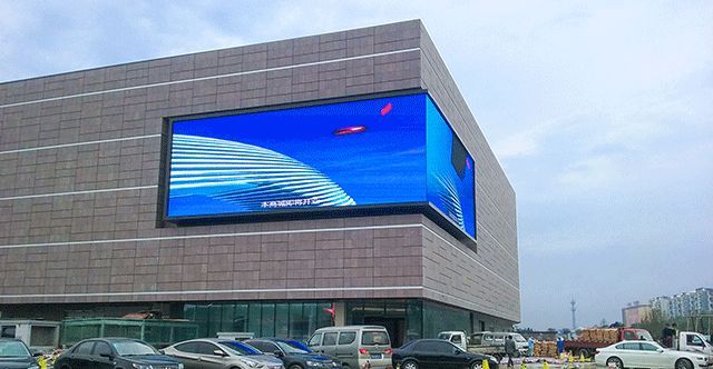 尖角过渡LED显示屏发明专利 实现转角屏技术