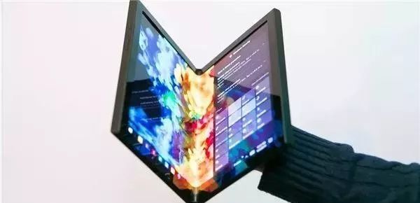 研发一台AMOLED折叠产品到底有多难？