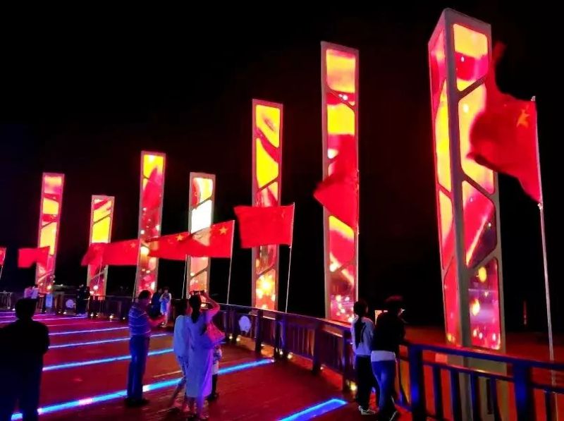 【国庆70周年利亚德巨献】为你欢呼，为你自豪