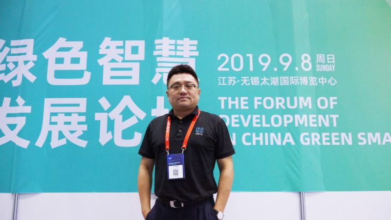 道路如何数字化？明朔科技推出新型智慧路灯头