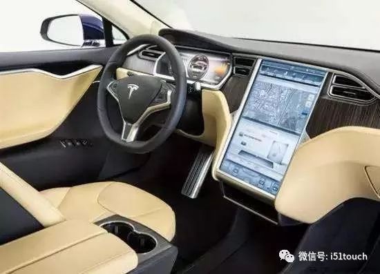 中控显示面板为车载面板最大应用市场，出货量为7830万片