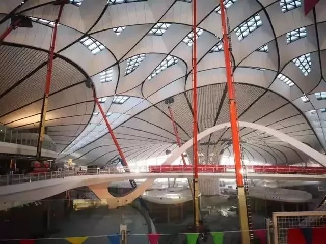 北京大兴机场带火了哪些LED企业？