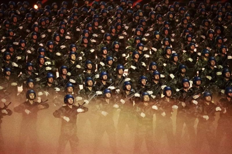 主创团队揭秘军运会开幕式演出背后的“光影故事”