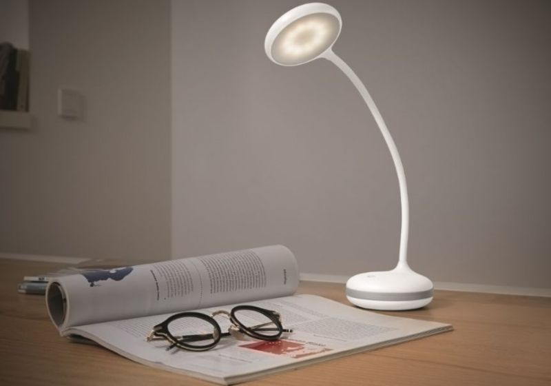 青少年近视的原因还可能来自“它”