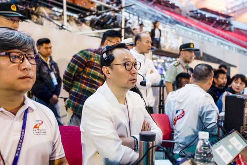 主创团队揭秘军运会开幕式演出背后的“光影故事”