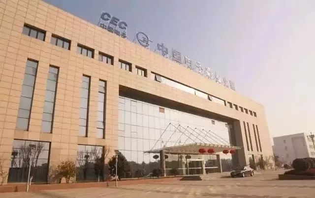 彩虹股份扣非5年累亏28亿 两月再获政府补助7.6亿创新高