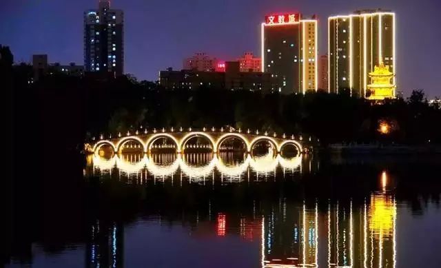 山西亮起来！流光溢彩迎“二青会”