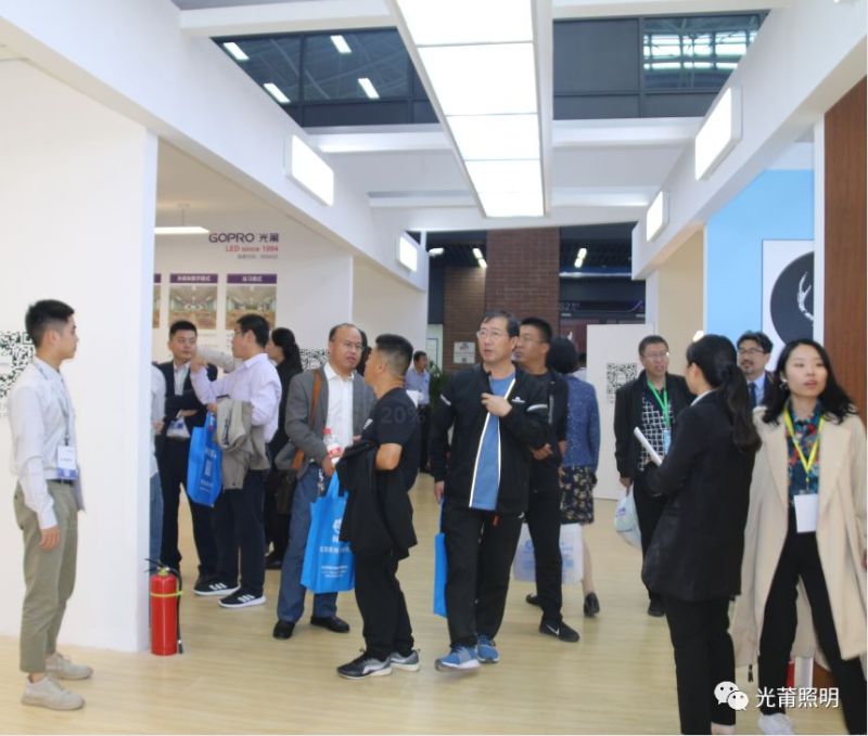 光莆正式进军国内教育照明！