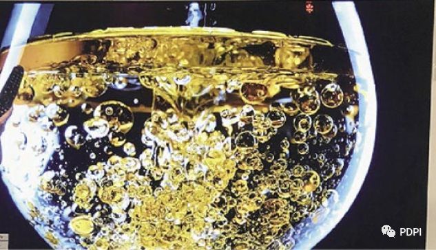 面板业掀旧线关厂、转型潮