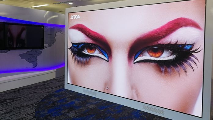 奥拓电子当选深圳市LED超高清显示专业委员会首任主任单位