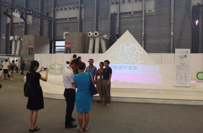 SILF|古埃及金字塔惊现雅江光电展位