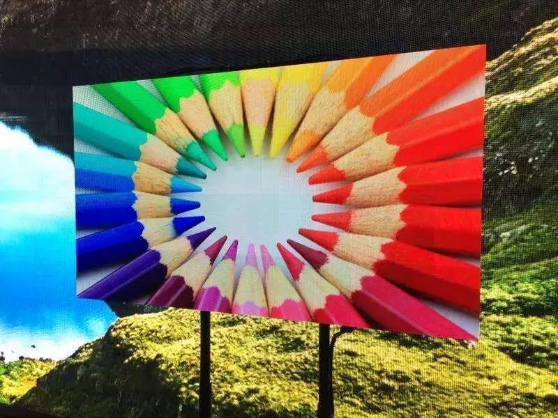 90秒看懂：中国品牌主宰的LED显示屏产业