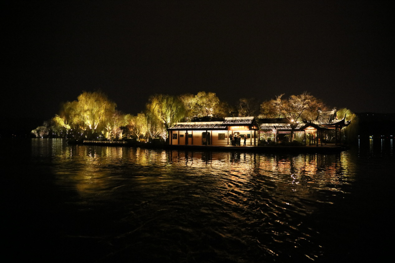 设计风格与设计批判