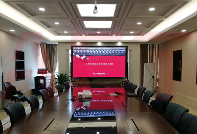 趋势解读：大会议室采用哪种显示方案更佳？