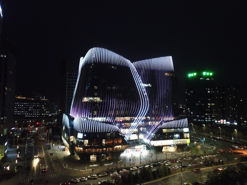 解锁网红打卡地：郑州局外·太格茂的灯光是如何吸引人的？