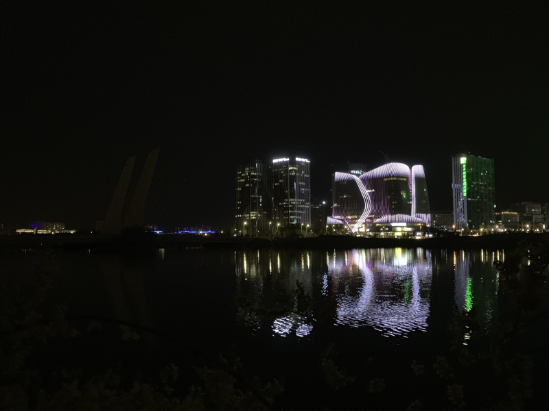 解锁网红打卡地：郑州局外·太格茂的灯光是如何吸引人的？