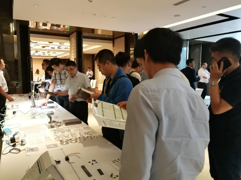 SunLike、RGB、植物照明等LED亮相2019首尔半导体技术研讨会，助推LED细分市场向前迈进