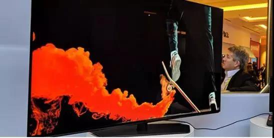 它夺走了MiniLED背光的第一次，让我们来搞懂它