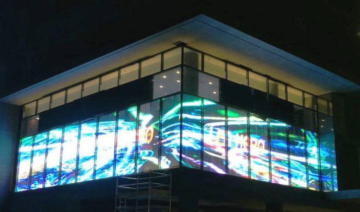 COB全天候通透屏在商业显示中的场景应用