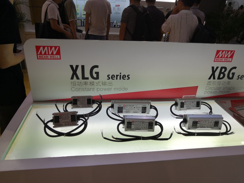 植物、智能、双路电源……今年光亚展，明纬的关键词远不止这些