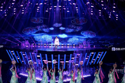 晶台这颗黑晶2020为何频频出现在跨年夜？