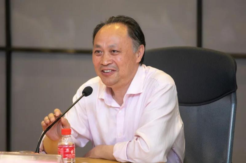 江风益院士在木林森总部分享了什么？