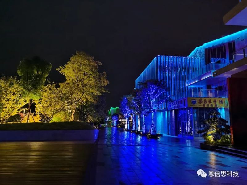 恩倍思以科技助力遵义新城 亮化绽放灯光节