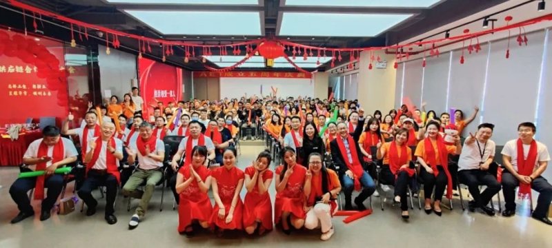 3月18日，AET“双喜临门”，“两会”并行