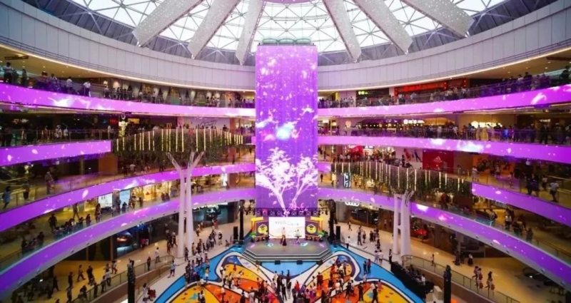 洲明透明屏×新商业综合体 | 打造有心有趣有场景的沉浸式消费环境