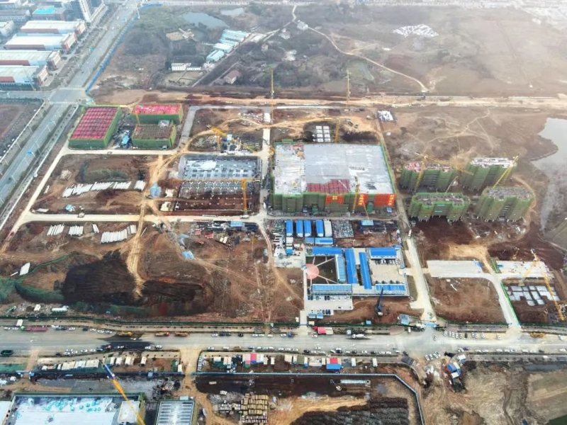 喜封金顶·共鉴未来|芯映光电项目一期工厂顺利封顶！