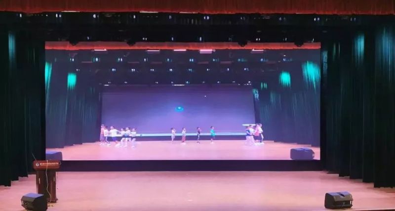 洲明智慧大屏再进校园，助推智慧教育实践与普及