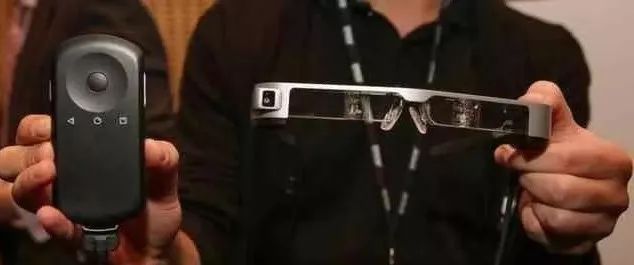 浅谈Micro OLED技术于VR/AR中应用