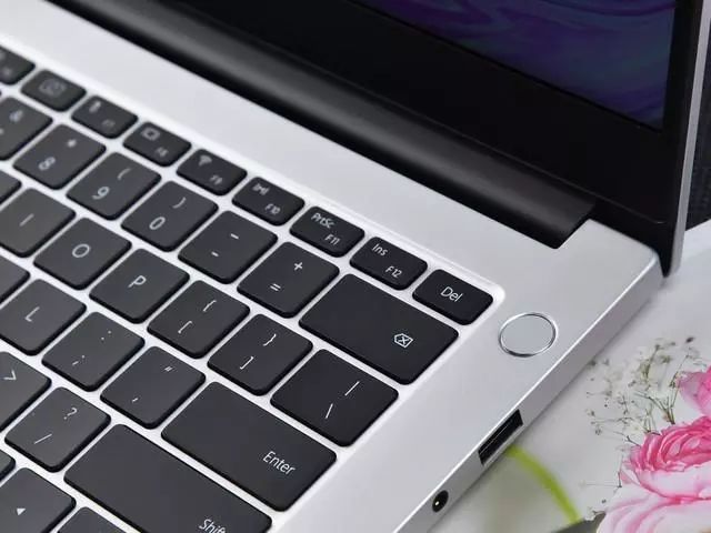 以创新冲击传统PC市场 华为这些年做了什么？