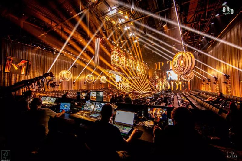 OMG！原来舞台灯光还可以这么玩！