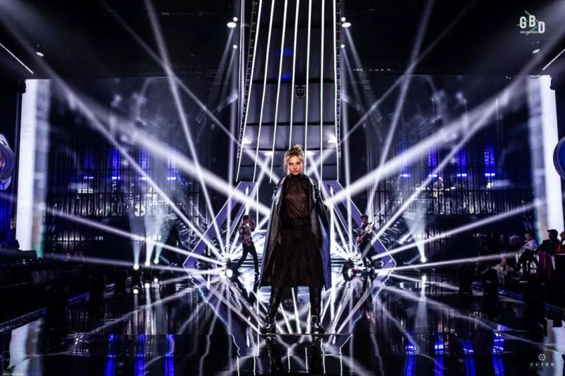 OMG！原来舞台灯光还可以这么玩！